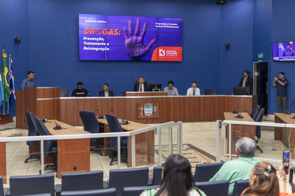 Câmara promove debate sobre prevenção, tratamento e reintegração de dependentes químicos em TL