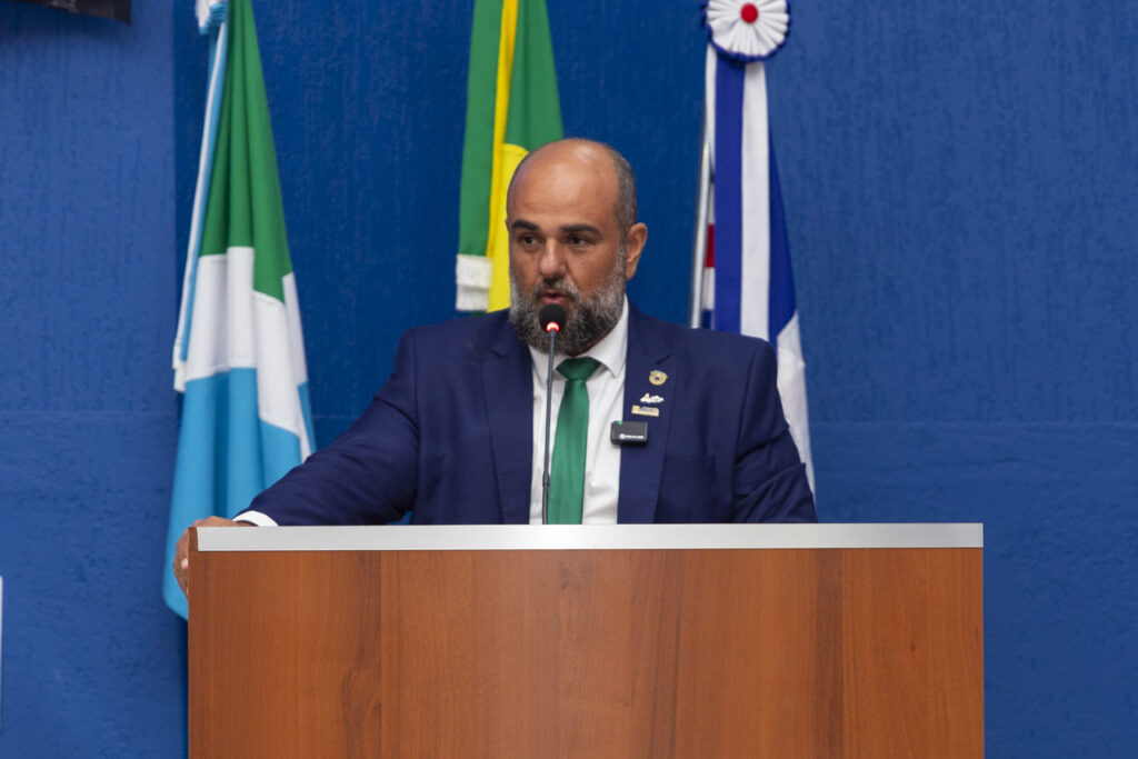 Empreendedores são homenageados por atuação no desenvolvimento de Três Lagoas Empreendedores são homenageados por atuação no desenvolvimento de Três Lagoas