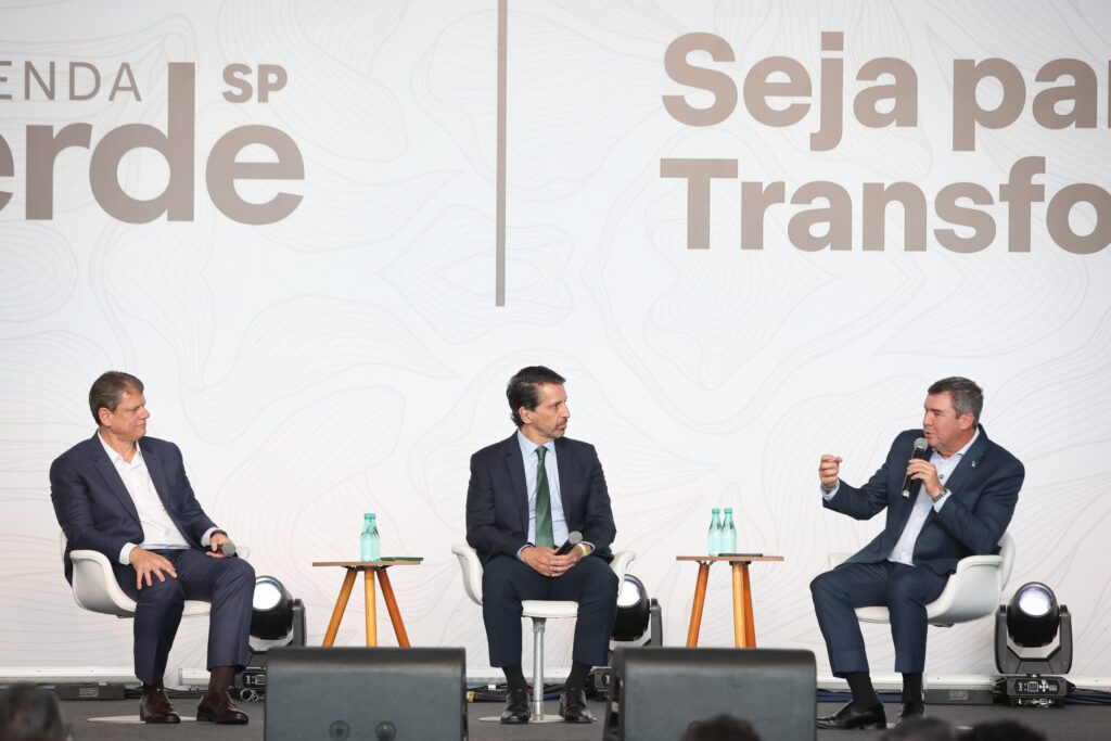 Painel Summit: Riedel e Tarcísio discutem economia verde e desenvolvimento sustentável em SP Painel Summit: Riedel e Tarcísio discutem economia verde e desenvolvimento sustentável em SP