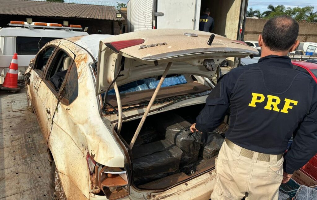 PRF apreende 1,3 tonelada de maconha após tentativa de fuga em Campo Grande PRF apreende 1,3 tonelada de maconha após tentativa de fuga em Campo Grande