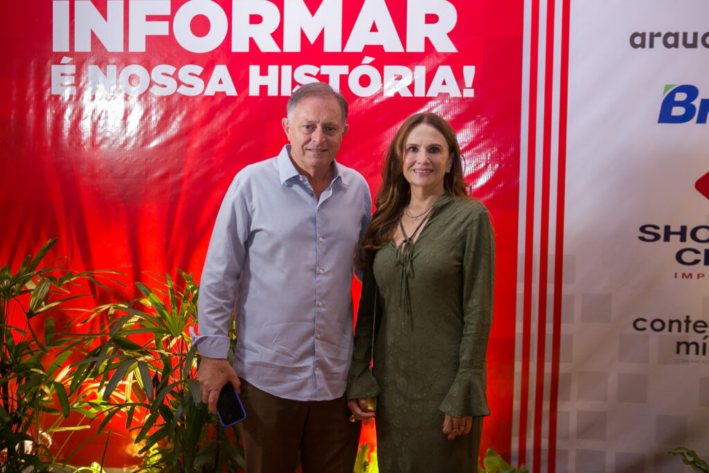 Perfil News celebra 23 anos de história com homenagem a personalidades do setor de celulose Perfil News celebra 23 anos de história com homenagem a personalidades do setor de celulose