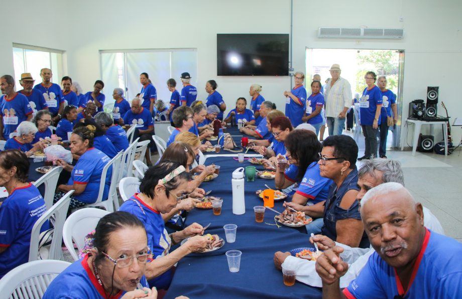 Churrasco anima participantes do Serviço de Convivência e Fortalecimento de Vínculos “Tia Nega” Churrasco anima participantes do Serviço de Convivência e Fortalecimento de Vínculos “Tia Nega”