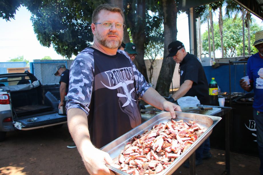 Churrasco anima participantes do Serviço de Convivência e Fortalecimento de Vínculos “Tia Nega” Churrasco anima participantes do Serviço de Convivência e Fortalecimento de Vínculos “Tia Nega”