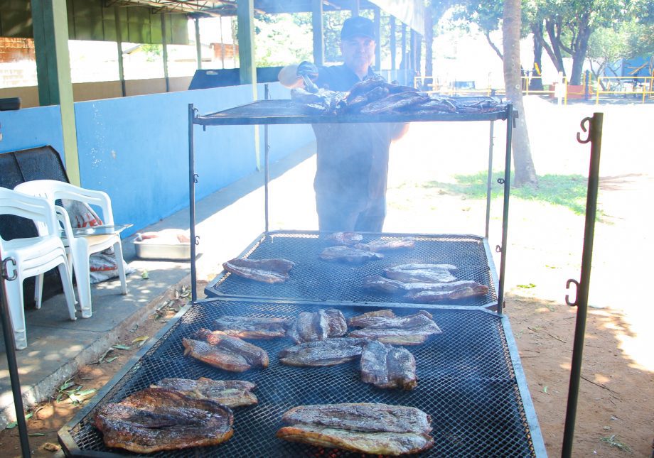 Churrasco anima participantes do Serviço de Convivência e Fortalecimento de Vínculos “Tia Nega” Churrasco anima participantes do Serviço de Convivência e Fortalecimento de Vínculos “Tia Nega”