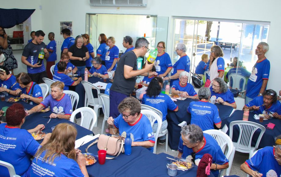 Churrasco anima participantes do Serviço de Convivência e Fortalecimento de Vínculos “Tia Nega” Churrasco anima participantes do Serviço de Convivência e Fortalecimento de Vínculos “Tia Nega”