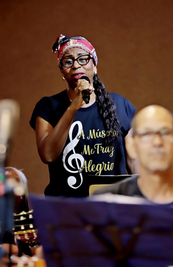 “Todos em Cena” celebrou a música e uniu gerações em Três Lagoas “Todos em Cena” celebrou a música e uniu gerações em Três Lagoas