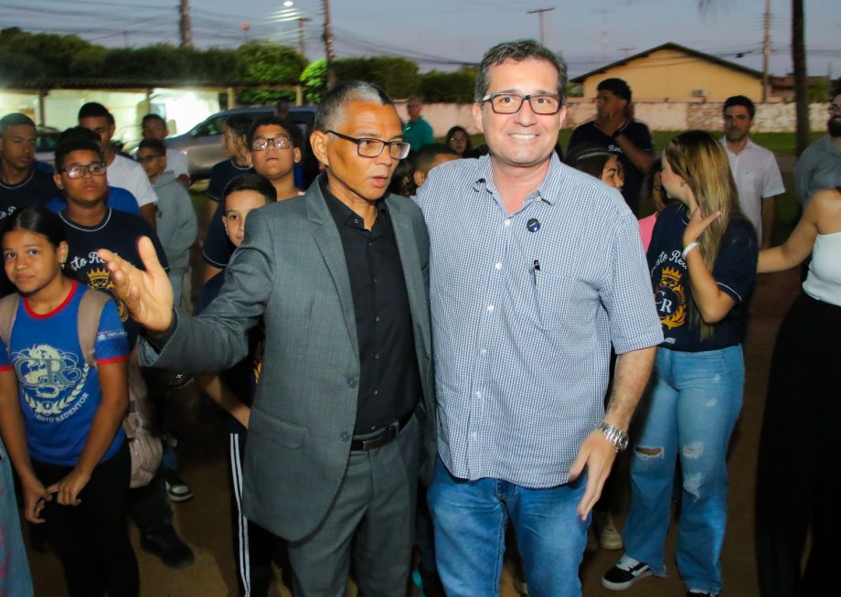 Prefeito Dr. Cassiano Maia visita Bandas Cristo Redentor e parabeniza integrantes pelas conquistas no Campeonato Brasileiro da LBF