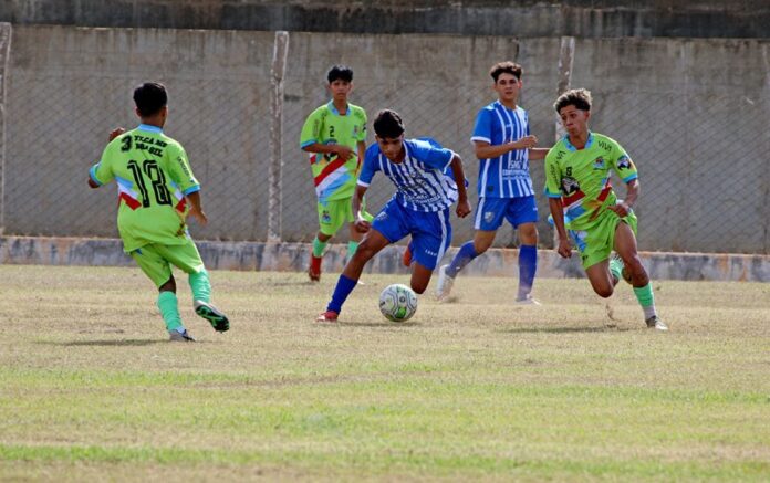 CAMPEONATO-FUTEBOL-DE-BASE-SUB-15-10-03-6-scaled