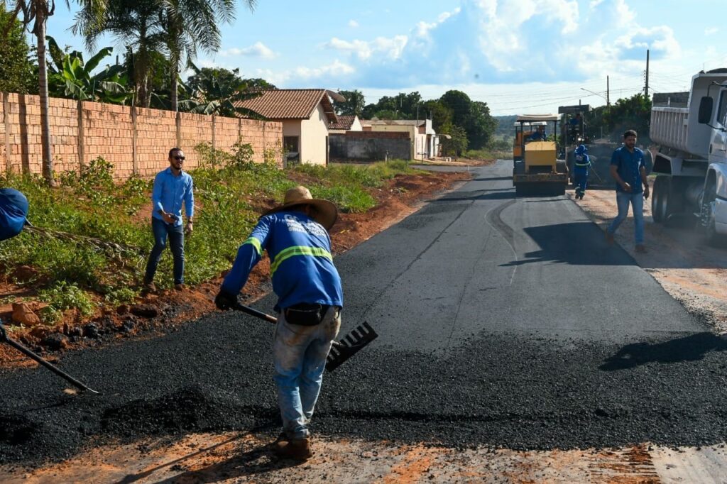 MS Ativo: Governo de MS investe R$ 3 bi em obras urbanas e de infraestrutura nos 79 municípios do Estado MS Ativo: Governo de MS investe R$ 3 bi em obras urbanas e de infraestrutura nos 79 municípios do Estado