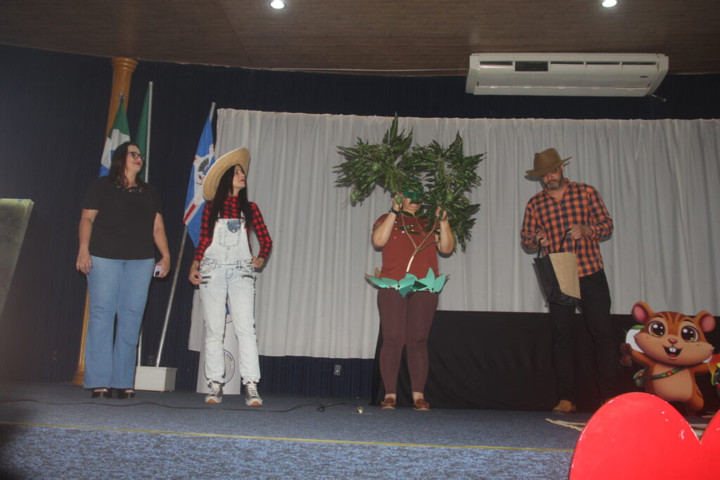 Três Lagoas sedia o 1º Seminário Estadual da Manga com foco em sustentabilidade e agricultura familiar Três Lagoas sedia o 1º Seminário Estadual da Manga com foco em sustentabilidade e agricultura familiar