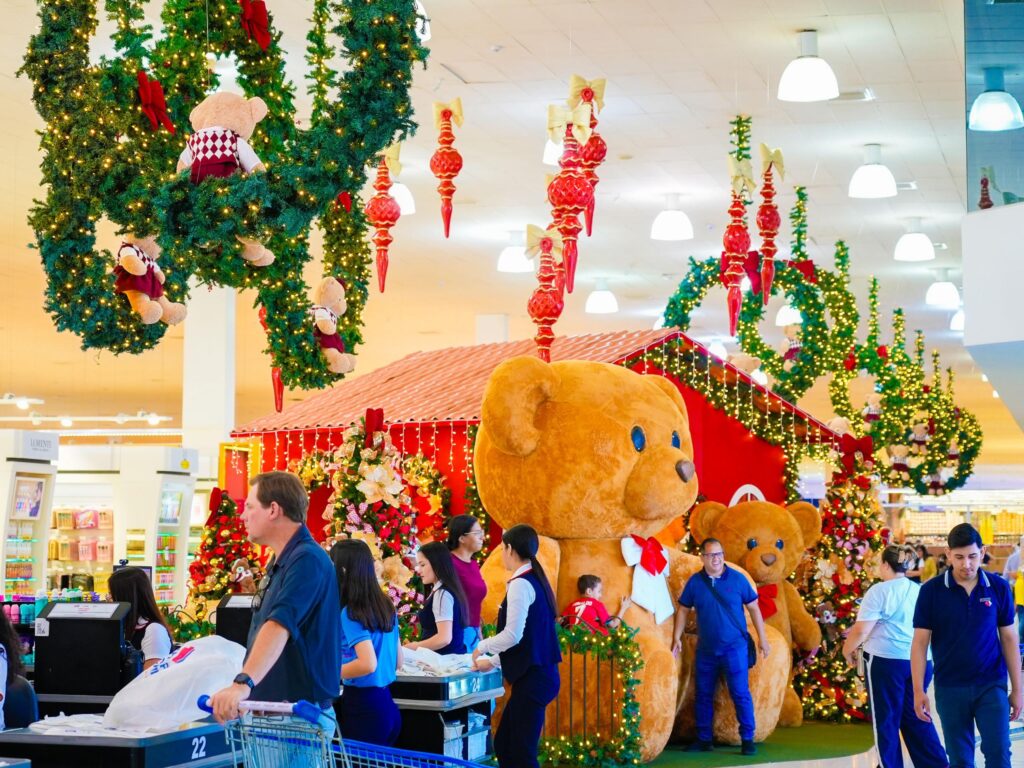 Shopping China acende o Natal e convida você para viver dias inesquecíveis Shopping China acende o Natal e convida você para viver dias inesquecíveis