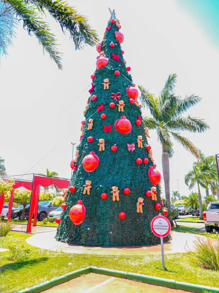 Shopping China acende o Natal e convida você para viver dias inesquecíveis Shopping China acende o Natal e convida você para viver dias inesquecíveis