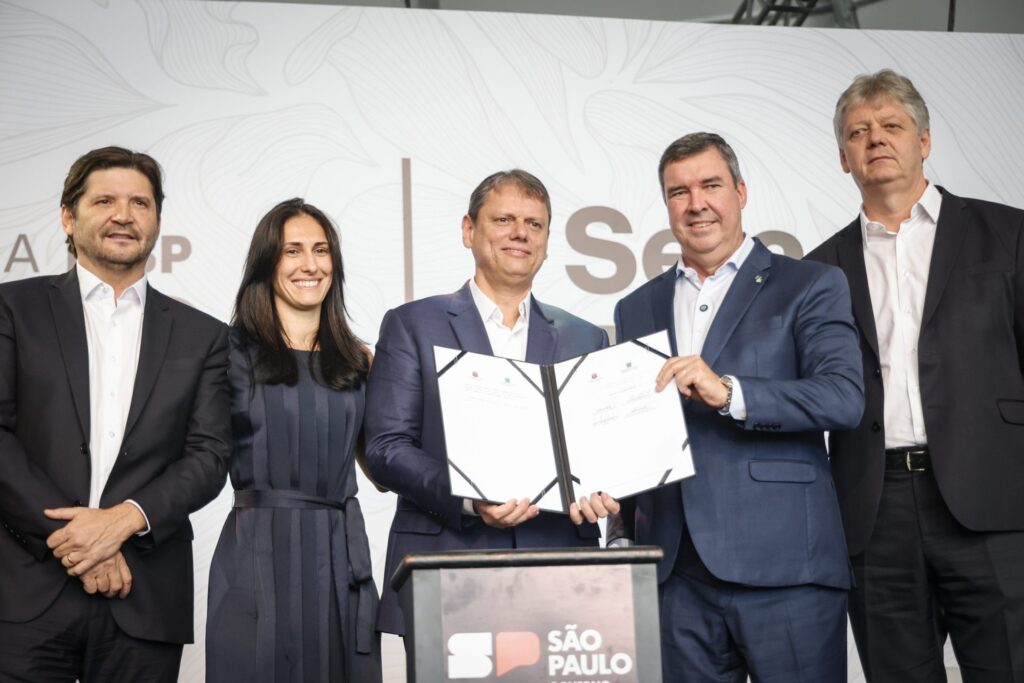 Para cooperação e desenvolvimento, MS e SP firmam protocolo de intenções com foco na agenda climática e sustentabilidade Para cooperação e desenvolvimento, MS e SP firmam protocolo de intenções com foco na agenda climática e sustentabilidade