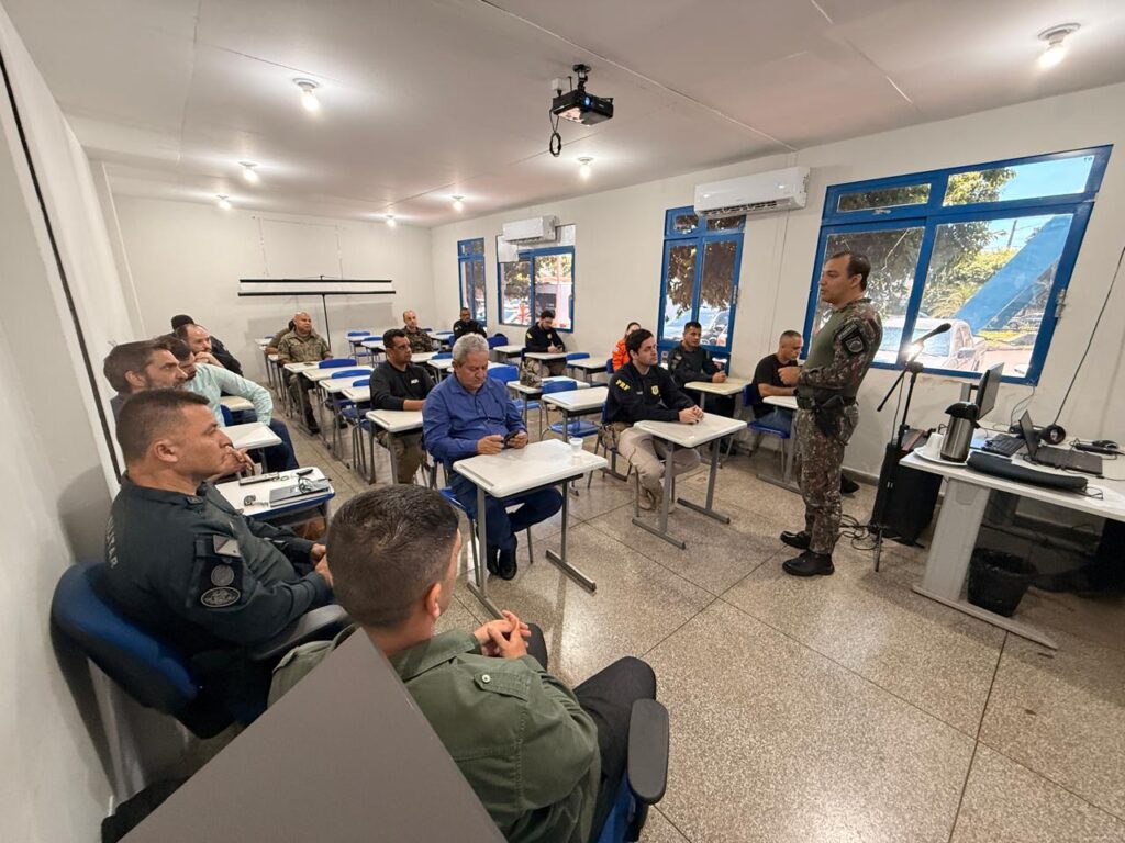 Reunião do Gabinete de Gestão Integrada de Fronteiras discute crime organizado e ações para 2026 em Três Lagoas Reunião do Gabinete de Gestão Integrada de Fronteiras discute crime organizado e ações para 2026 em Três Lagoas