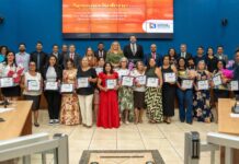 Vereadores de Três Lagoas homenageiam merendeiras que atuam em escolas, CEIs e projetos sociais