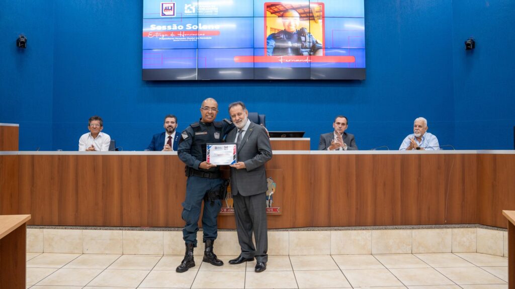 Câmara promove solenidade para entrega de homenagens