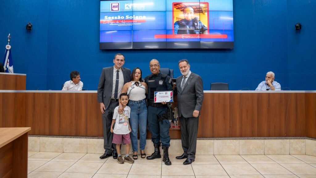 Câmara promove solenidade para entrega de homenagens