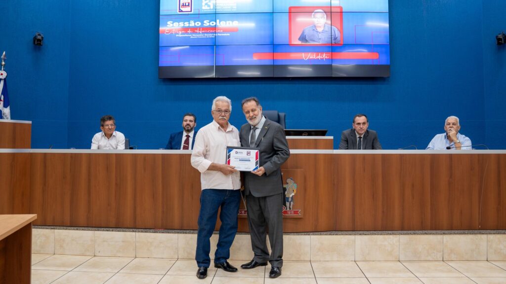 Câmara promove solenidade para entrega de homenagens