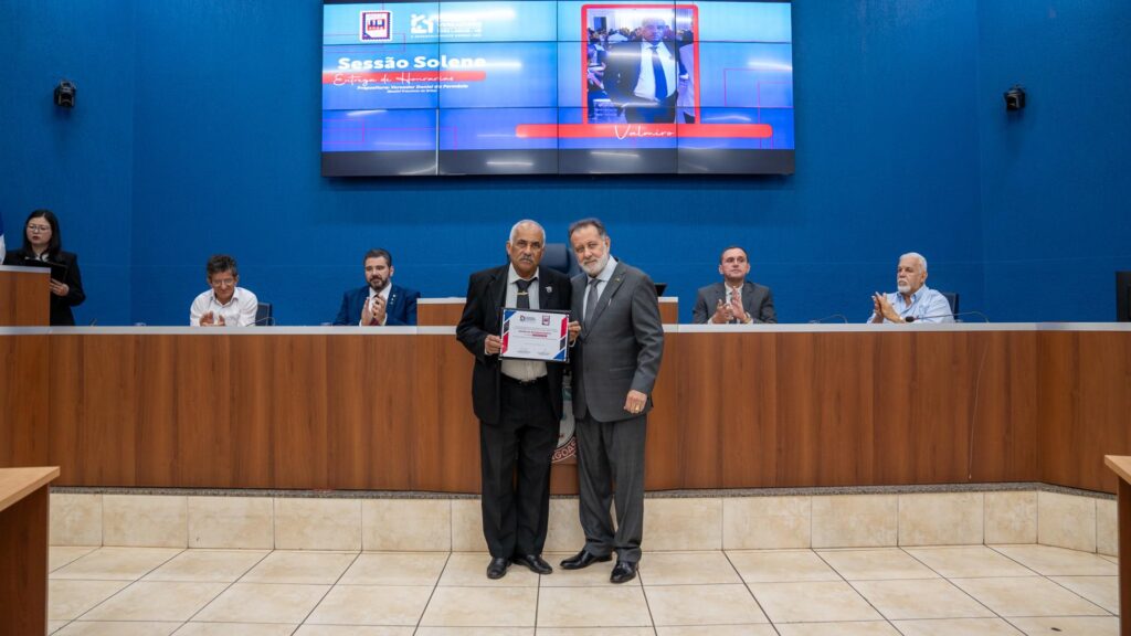 Câmara promove solenidade para entrega de homenagens