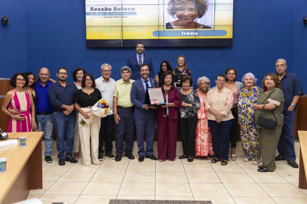 Marcus Bazé entrega títulos de cidadão três-lagoense e honrarias a diversas personalidades