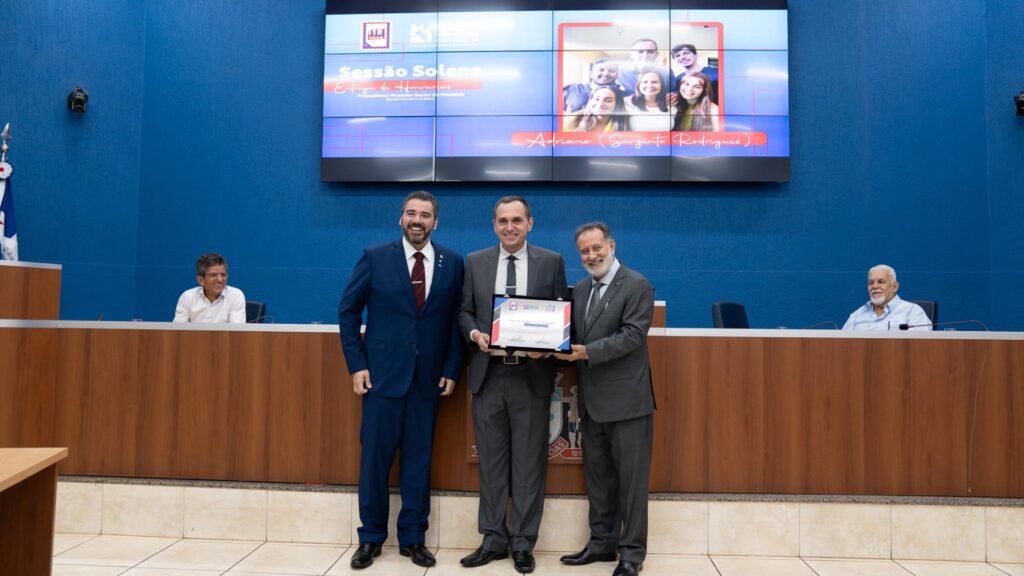 Câmara promove solenidade para entrega de homenagens