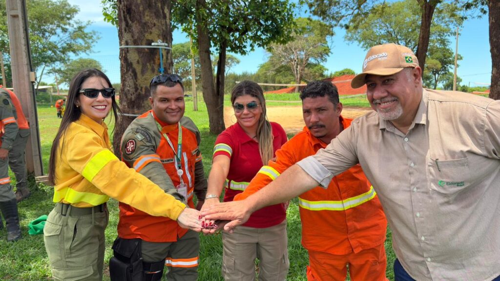 Florestas mais seguras: união do setor florestal reforça a prevenção a incêndios em Mato Grosso do Sul Florestas mais seguras: união do setor florestal reforça a prevenção a incêndios em Mato Grosso do Sul