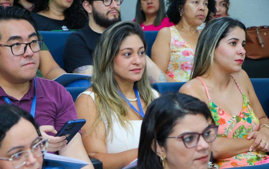 Prefeitura realiza abertura do curso de formação em escuta especializada para fortalecimento da rede de proteção à criança e ao adolescente