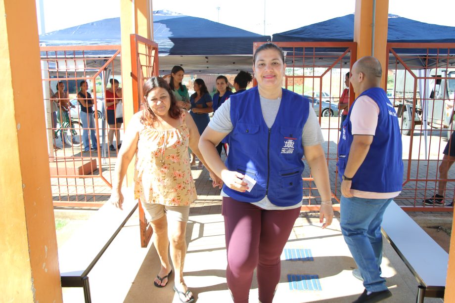 Prefeitura de Três Lagoas inicia entrega das Cestas de Natal para famílias assistidas pela Assistência Social Prefeitura de Três Lagoas inicia entrega das Cestas de Natal para famílias assistidas pela Assistência Social