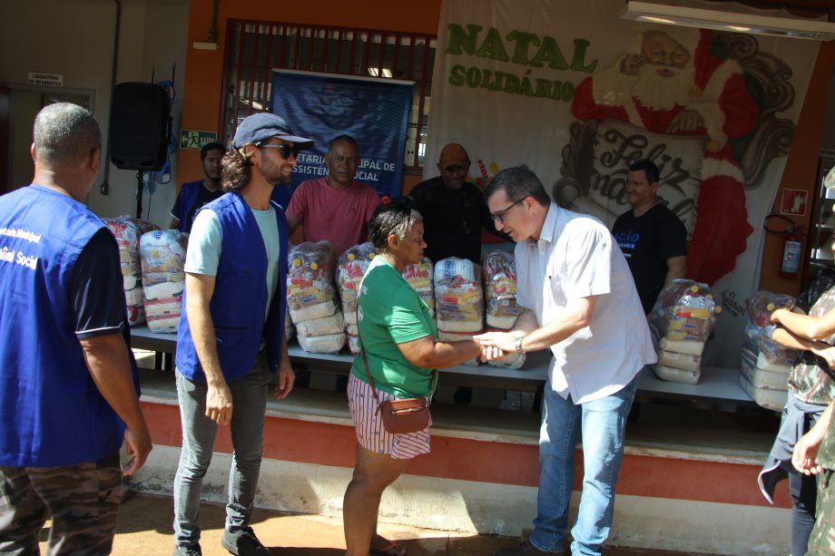 Prefeitura de Três Lagoas inicia entrega das Cestas de Natal para famílias assistidas pela Assistência Social Prefeitura de Três Lagoas inicia entrega das Cestas de Natal para famílias assistidas pela Assistência Social