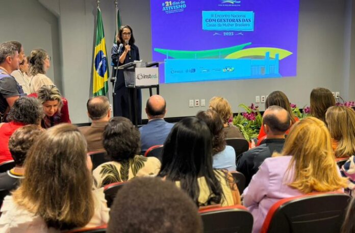 Encontro-Casas-da-Mulher-Foto-Matheus-Carvalho-SEC-6-730x480