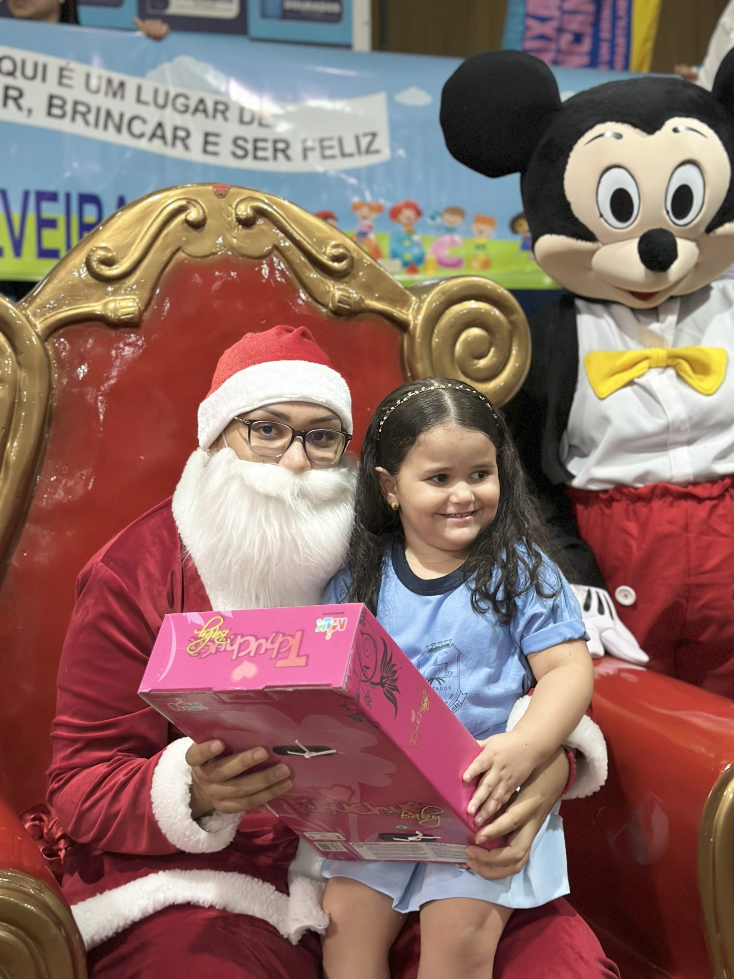 Caixa Encantada conclui entregas presenciais em Dourados e leva magia do Natal às crianças de MS