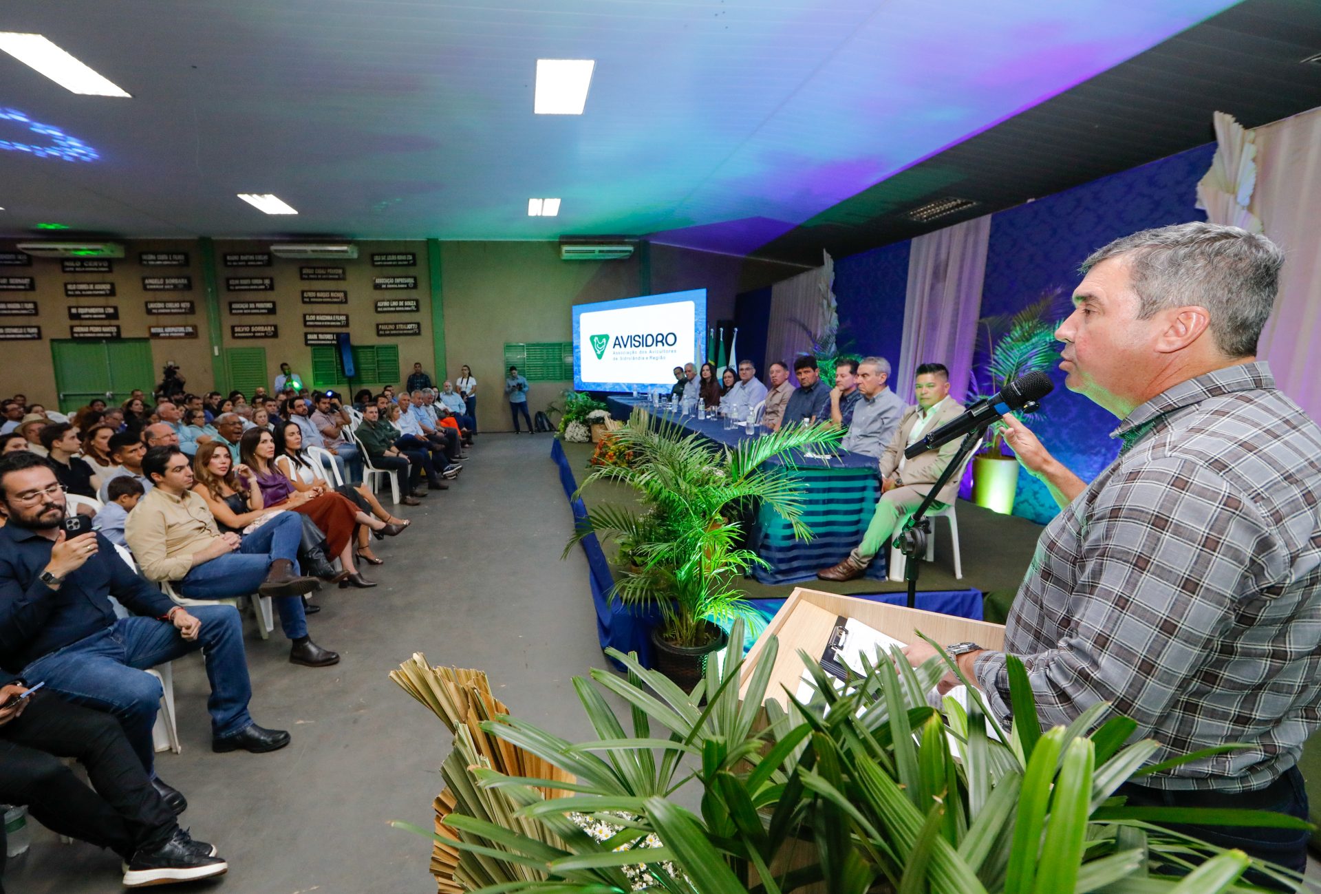 Com apoio do Governo de MS e recordes de produção de milho e soja, Sidrolândia realiza exposição agropecuária Com apoio do Governo de MS e recordes de produção de milho e soja, Sidrolândia realiza exposição agropecuária