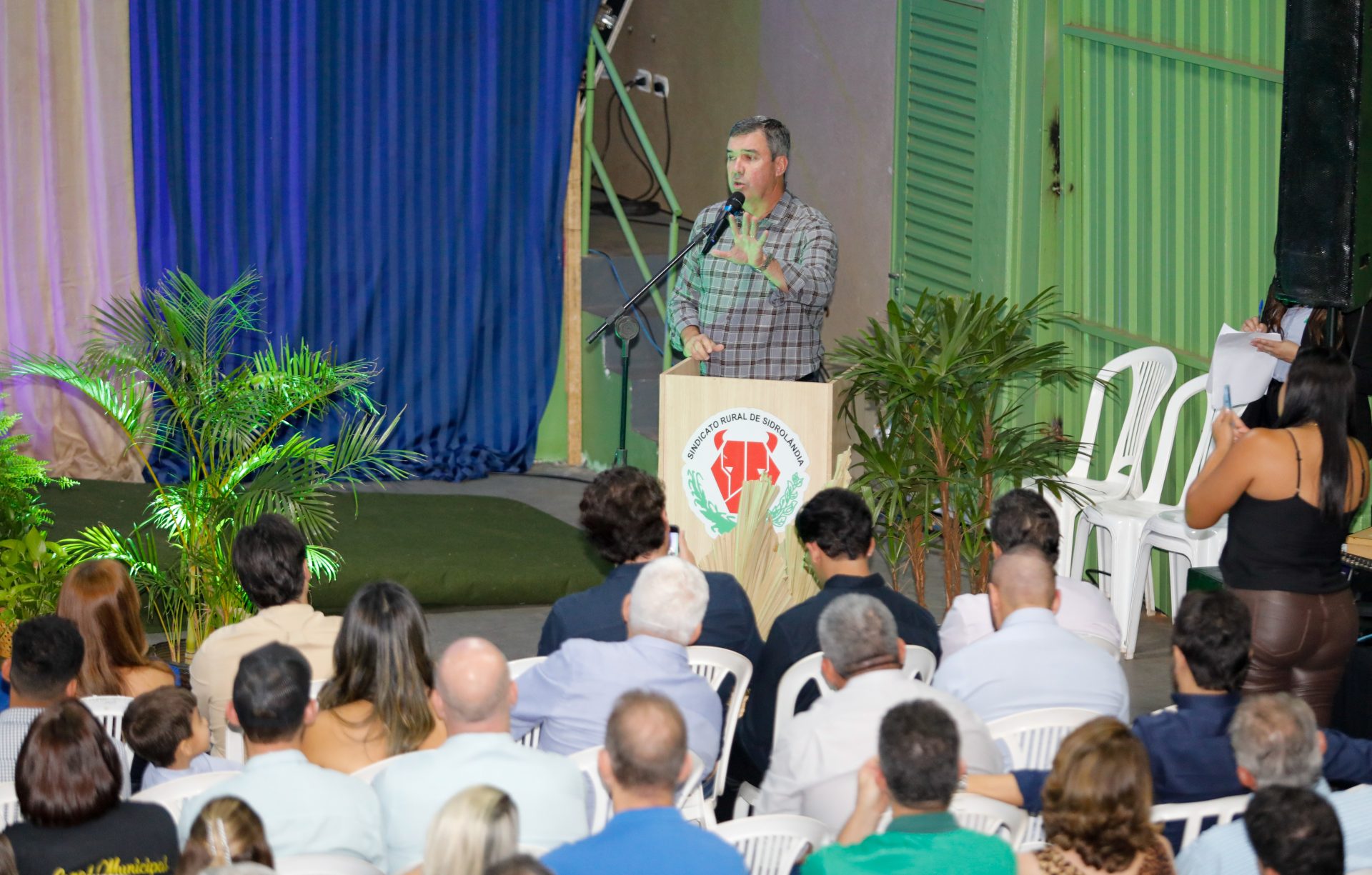 Com apoio do Governo de MS e recordes de produção de milho e soja, Sidrolândia realiza exposição agropecuária Com apoio do Governo de MS e recordes de produção de milho e soja, Sidrolândia realiza exposição agropecuária