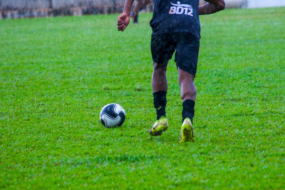 Equipe Arapuá/Prof. Lelão conquista o título do Campeonato Municipal de Futebol Sub-17 Equipe Arapuá/Prof. Lelão conquista o título do Campeonato Municipal de Futebol Sub-17