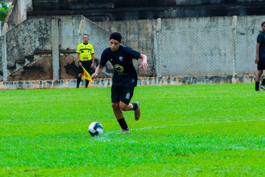 Equipe Arapuá/Prof. Lelão conquista o título do Campeonato Municipal de Futebol Sub-17 Equipe Arapuá/Prof. Lelão conquista o título do Campeonato Municipal de Futebol Sub-17