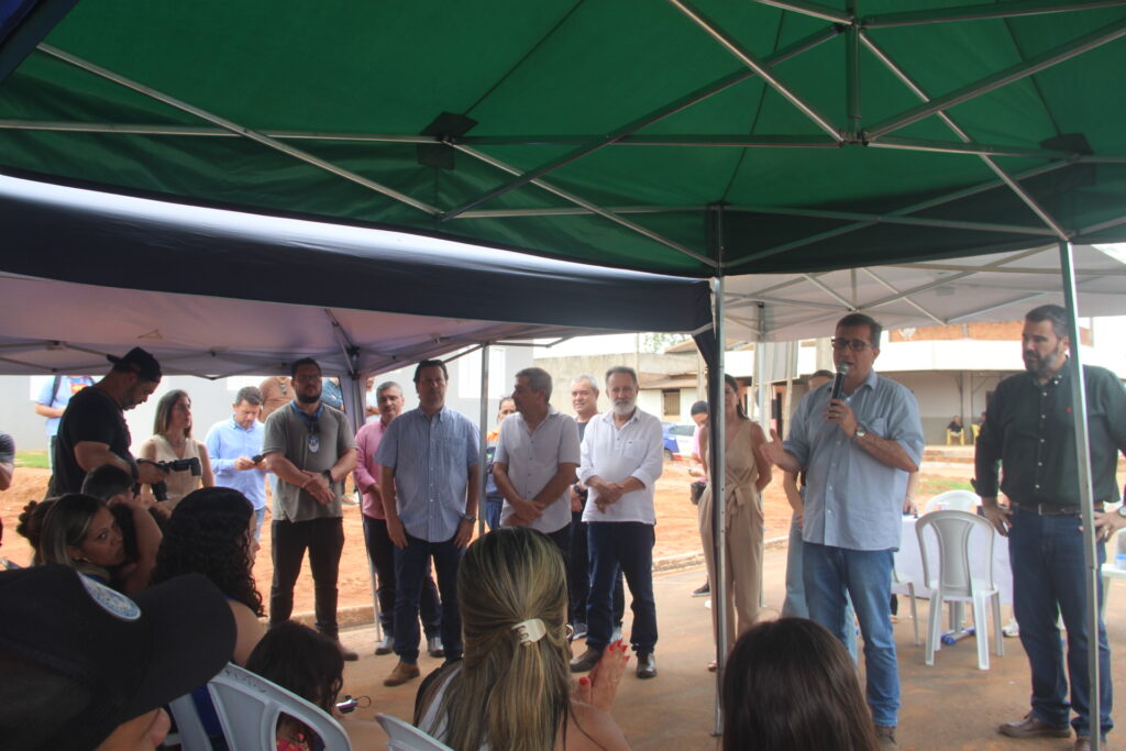 Sonho da Casa Própria: Prefeitura realiza entrega de 20 novas unidades habitacionais em Três Lagoas Sonho da Casa Própria: Prefeitura realiza entrega de 20 novas unidades habitacionais em Três Lagoas