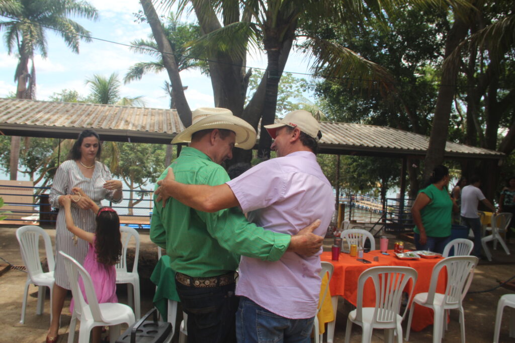 Aniversário de Ângelo Guerreiro reúne família, autoridades e aliados em celebração especial no Rancho West Country
