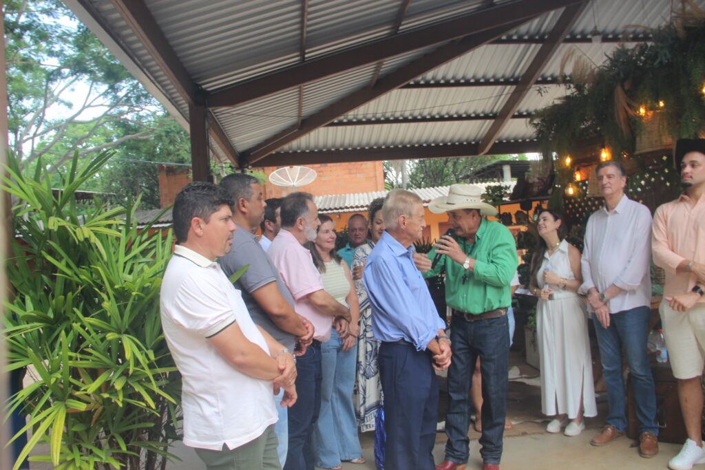 Aniversário de Ângelo Guerreiro reúne família, autoridades e aliados em celebração especial no Rancho West Country