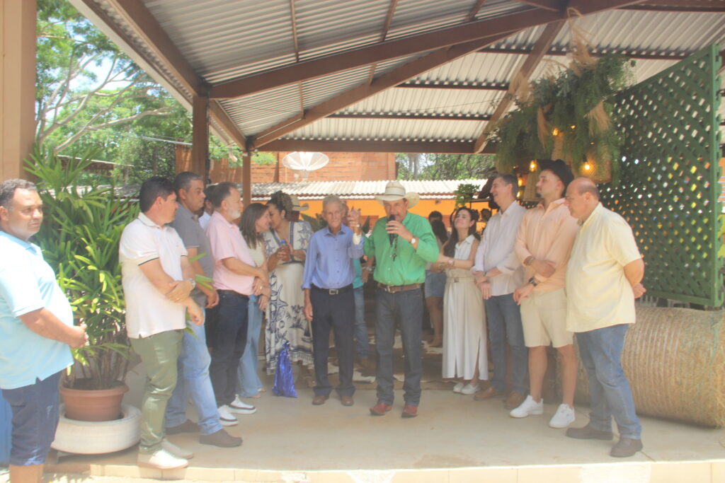 Aniversário de Ângelo Guerreiro reúne família, autoridades e aliados em celebração especial no Rancho West Country