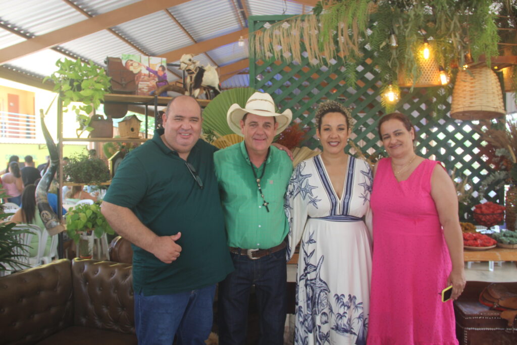 Aniversário de Ângelo Guerreiro reúne família, autoridades e aliados em celebração especial no Rancho West Country