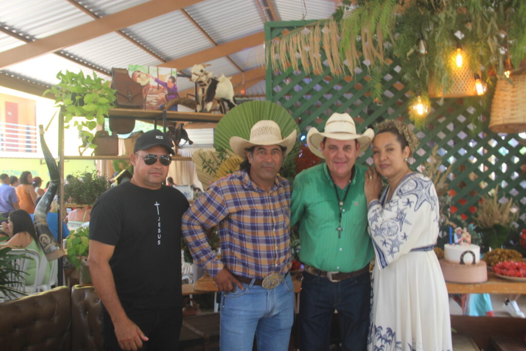 Aniversário de Ângelo Guerreiro reúne família, autoridades e aliados em celebração especial no Rancho West Country