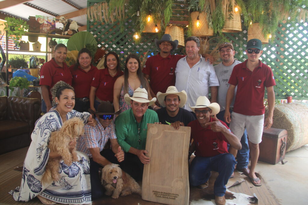 Aniversário de Ângelo Guerreiro reúne família, autoridades e aliados em celebração especial no Rancho West Country