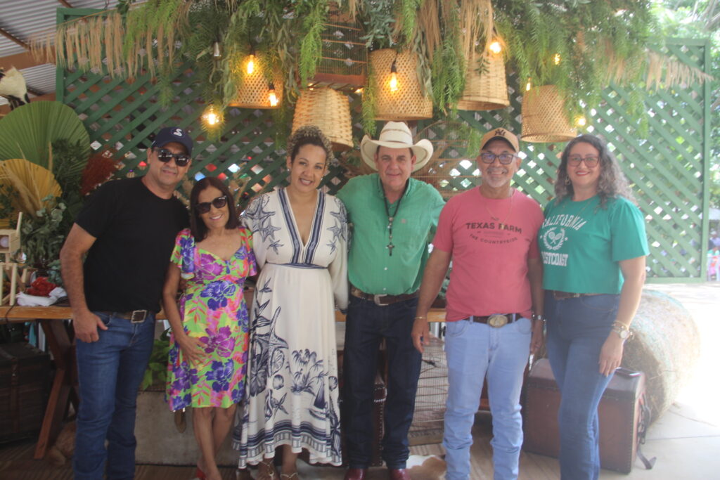 Aniversário de Ângelo Guerreiro reúne família, autoridades e aliados em celebração especial no Rancho West Country