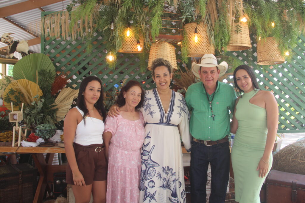 Aniversário de Ângelo Guerreiro reúne família, autoridades e aliados em celebração especial no Rancho West Country