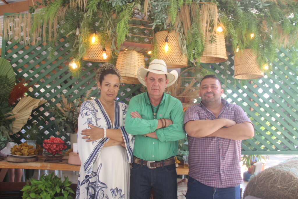 Aniversário de Ângelo Guerreiro reúne família, autoridades e aliados em celebração especial no Rancho West Country