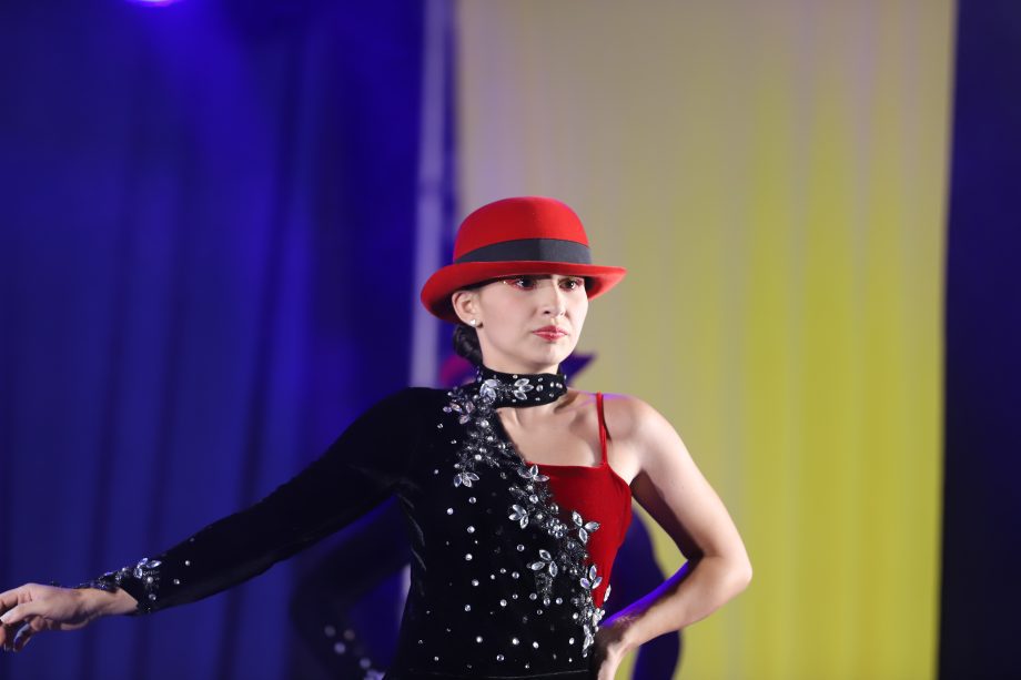 Espetáculo “Circus” encanta público e reúne mais de 300 bailarinas no Natal Encantado 2025 de Três Lagoas