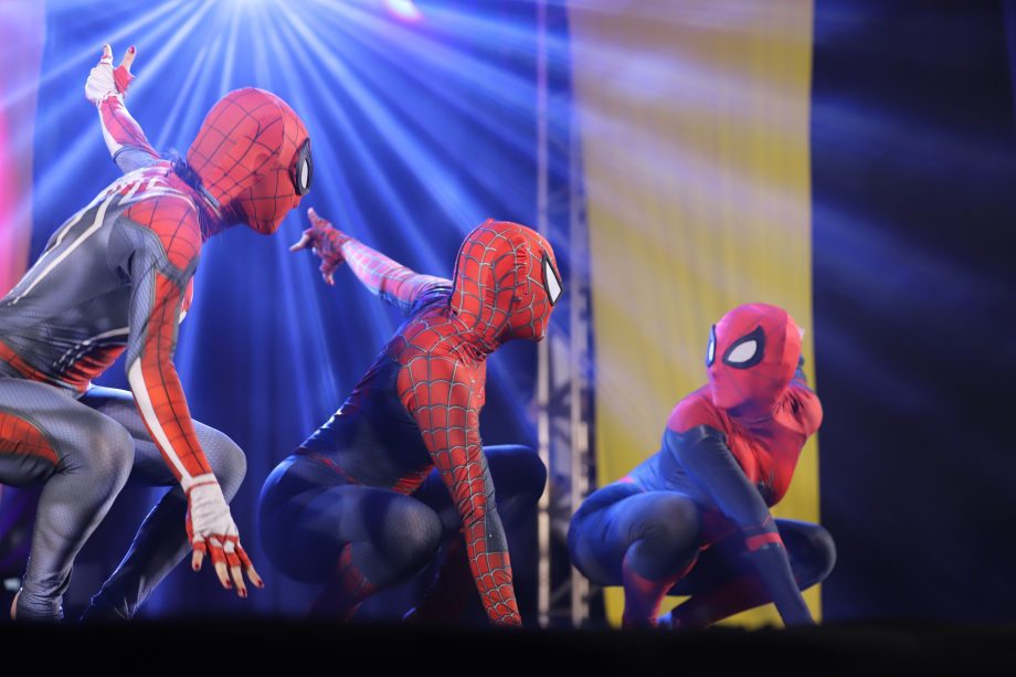 Espetáculo “Circus” encanta público e reúne mais de 300 bailarinas no Natal Encantado 2025 de Três Lagoas