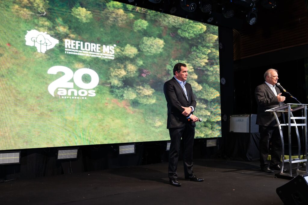 Duas décadas de articulação e crescimento: Reflore/MS comemora 20 anos com homenagens e de olho no futuro Duas décadas de articulação e crescimento: Reflore/MS comemora 20 anos com homenagens e de olho no futuro