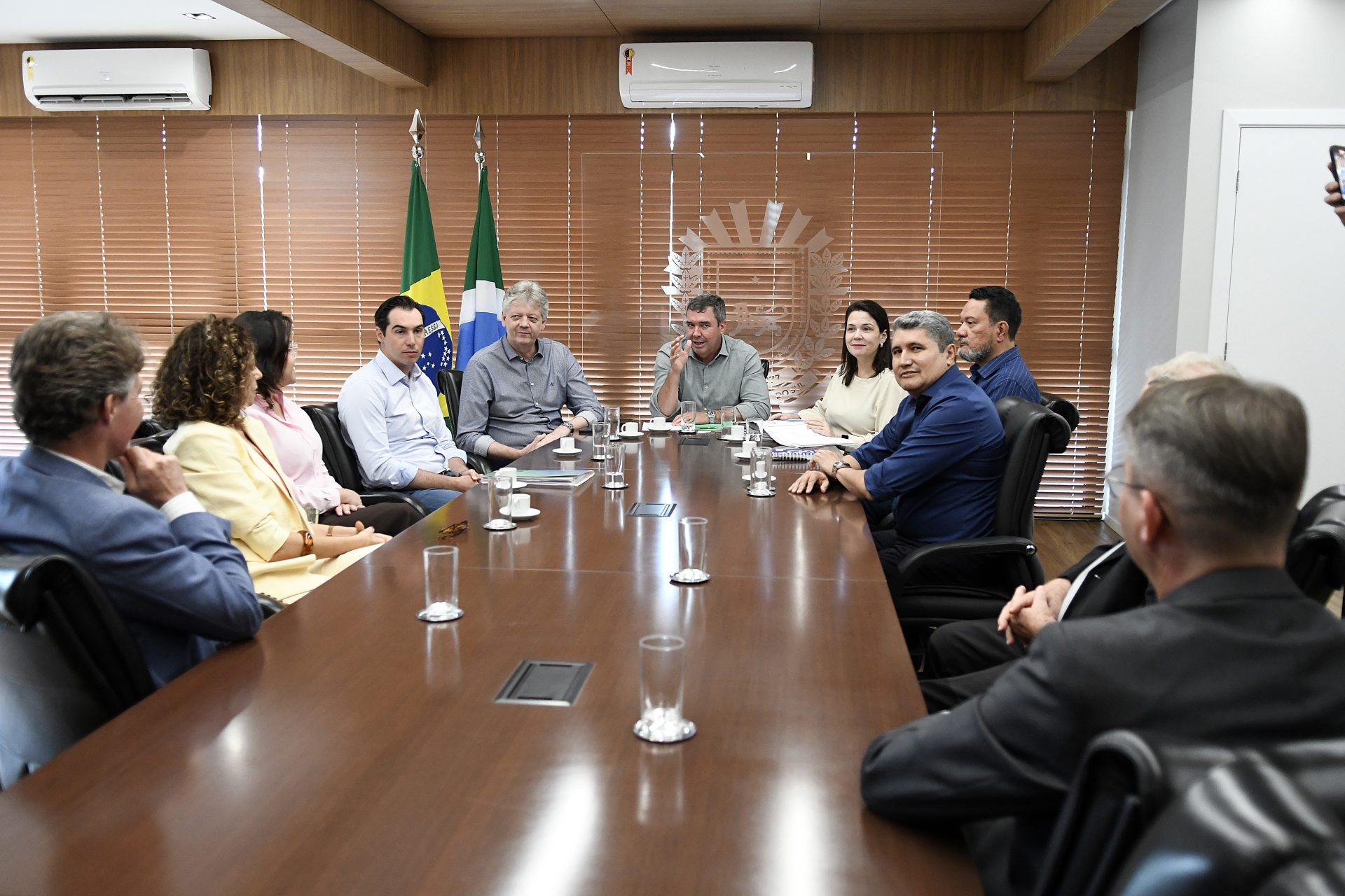 Cristiano Carvalho é nomeado como novo diretor-presidente da Fundect pelos próximos três anos Cristiano Carvalho é nomeado como novo diretor-presidente da Fundect pelos próximos três anos