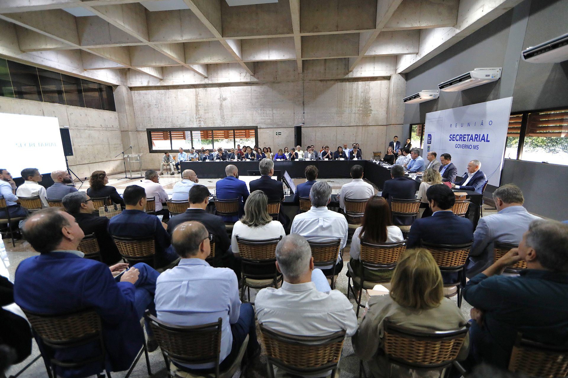 Balanço e metas: governador reúne secretariado para avaliar trabalho e garantir entregas a MS Balanço e metas: governador reúne secretariado para avaliar trabalho e garantir entregas a MS